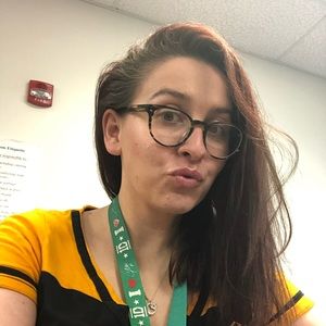 Meet your Posher, Samantha